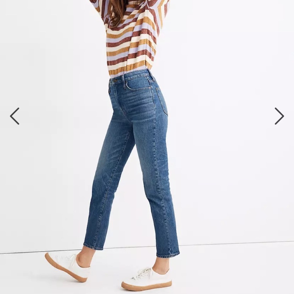Madewell Classic Straight Jeans in Coldbrook Wash
